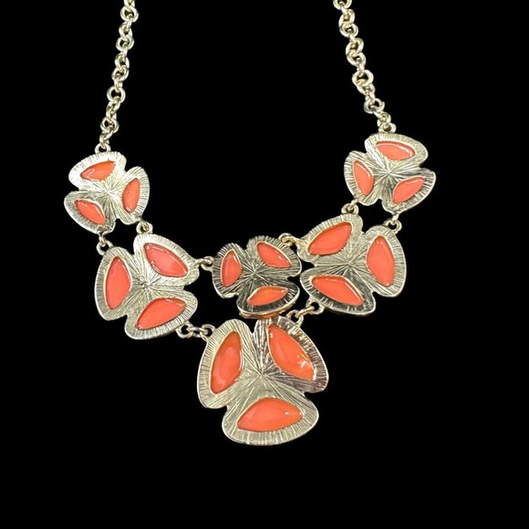 Bill Blass Gold Tone Faceted Coral Acrylic Resin Rhinestone BLING Necklace 20" - Picture 3 of 11